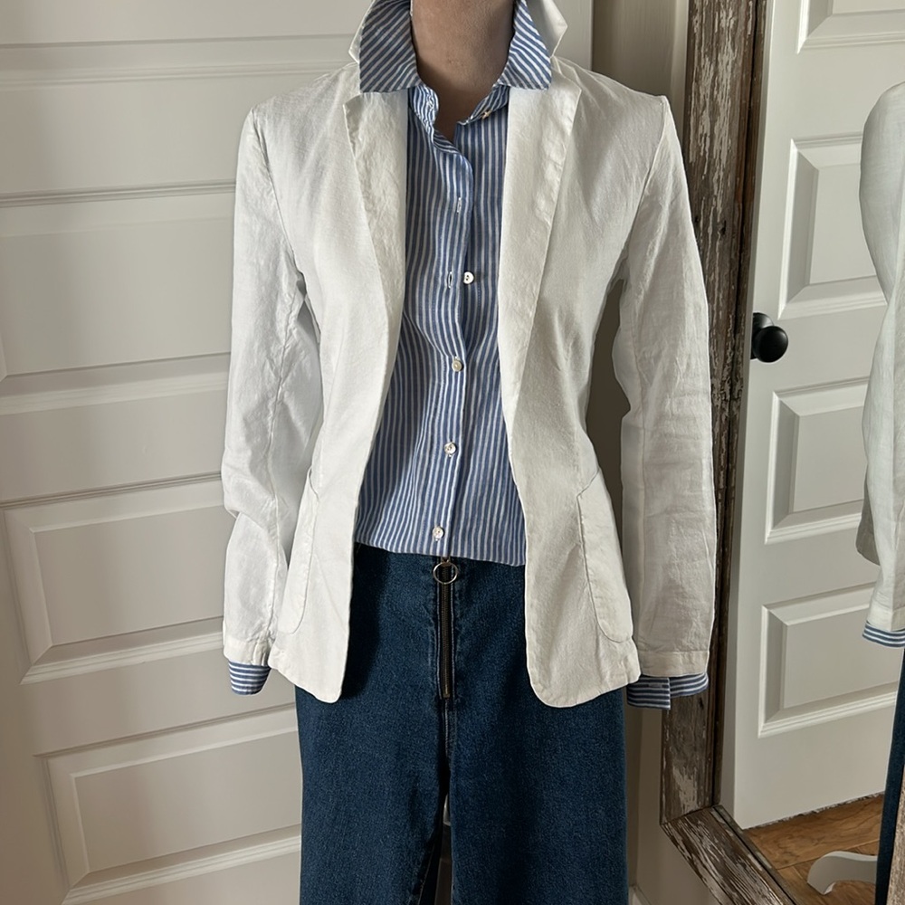 Frank and Eileen Dublin Linen Blazer